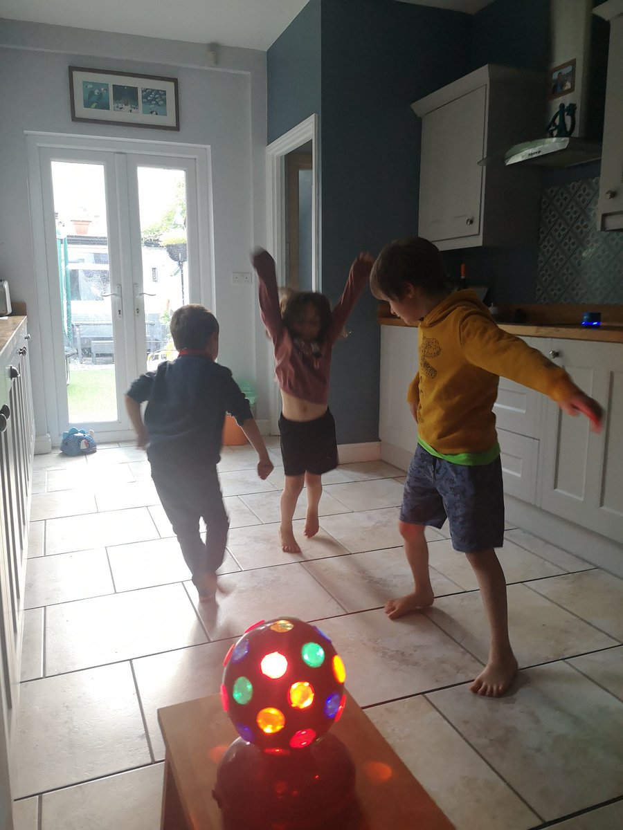 Squeezed in a <a href="/marlboroughpri/">Marlborough Primary</a> #FridayFunDay disco before bed. Off to find a kebab now. <a href="/2026_mps/">MPS_2026</a> <a href="/MPS_2SMMPS_2024/">Year 4</a>