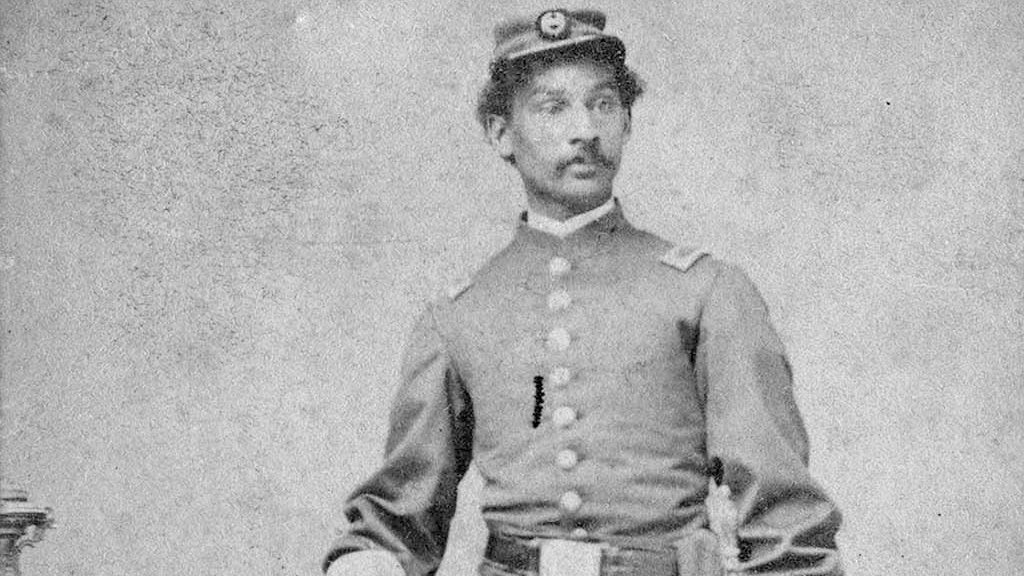 6. Anderson Ruffin Abbott, for instance, was the first Black Canadian to graduate from medical school. He left Toronto for Washington D.C., where he ran a hospital in a refugee camp & became friends with Abraham Lincoln.