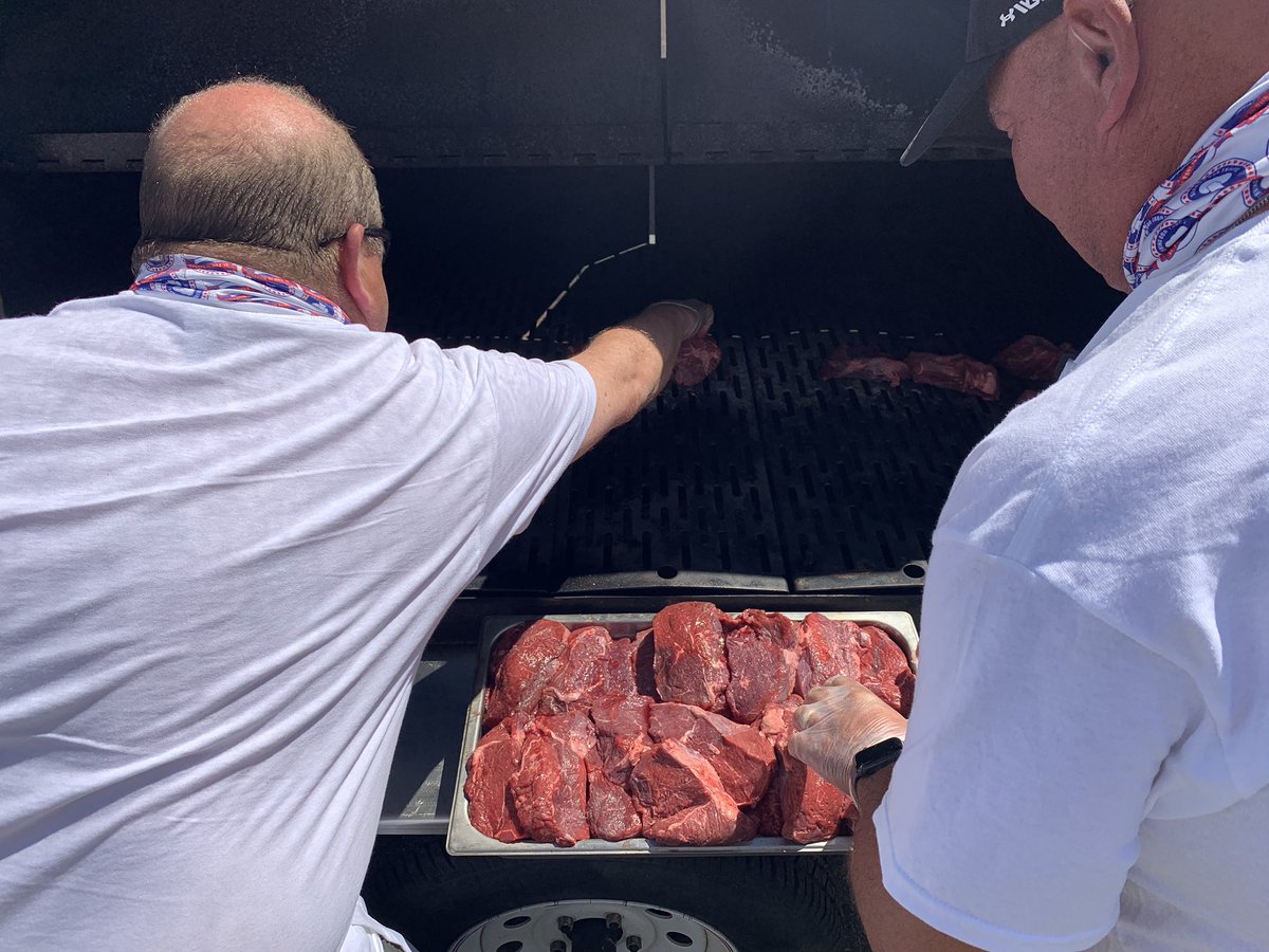 Serving Our Troops tweet media