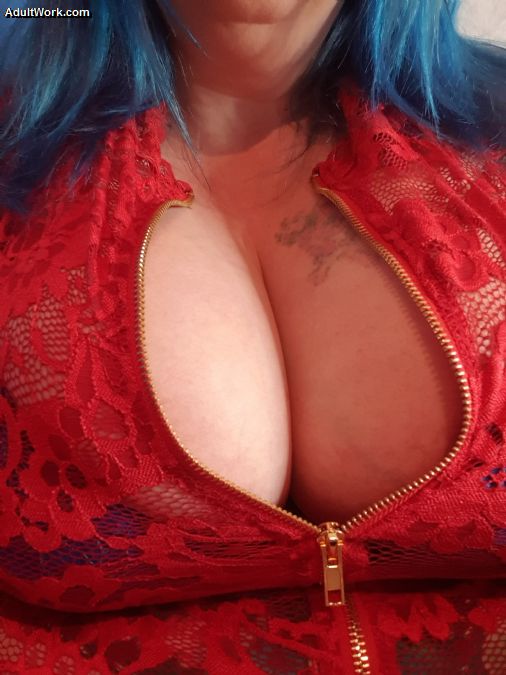 I'm on cam now at #AdultWork.com. Come check me out! https://t.co/zKZqvXjMFt https://t.co/a6SL2Wv8Pj<a href="/tag/adultwork"class="tags">#AdultWork</a>