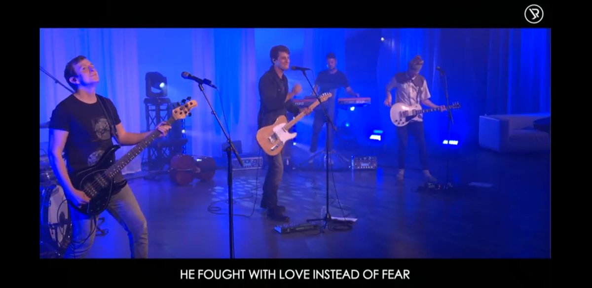 Vanavond gaf Love Revolution een gratis livestream concert met  <a href="/hannedevries/">Hanne de Vries</a> in de Basiliek! 
#concert #livestream #basiliek #veenendaal #hannedevries #loverevolution