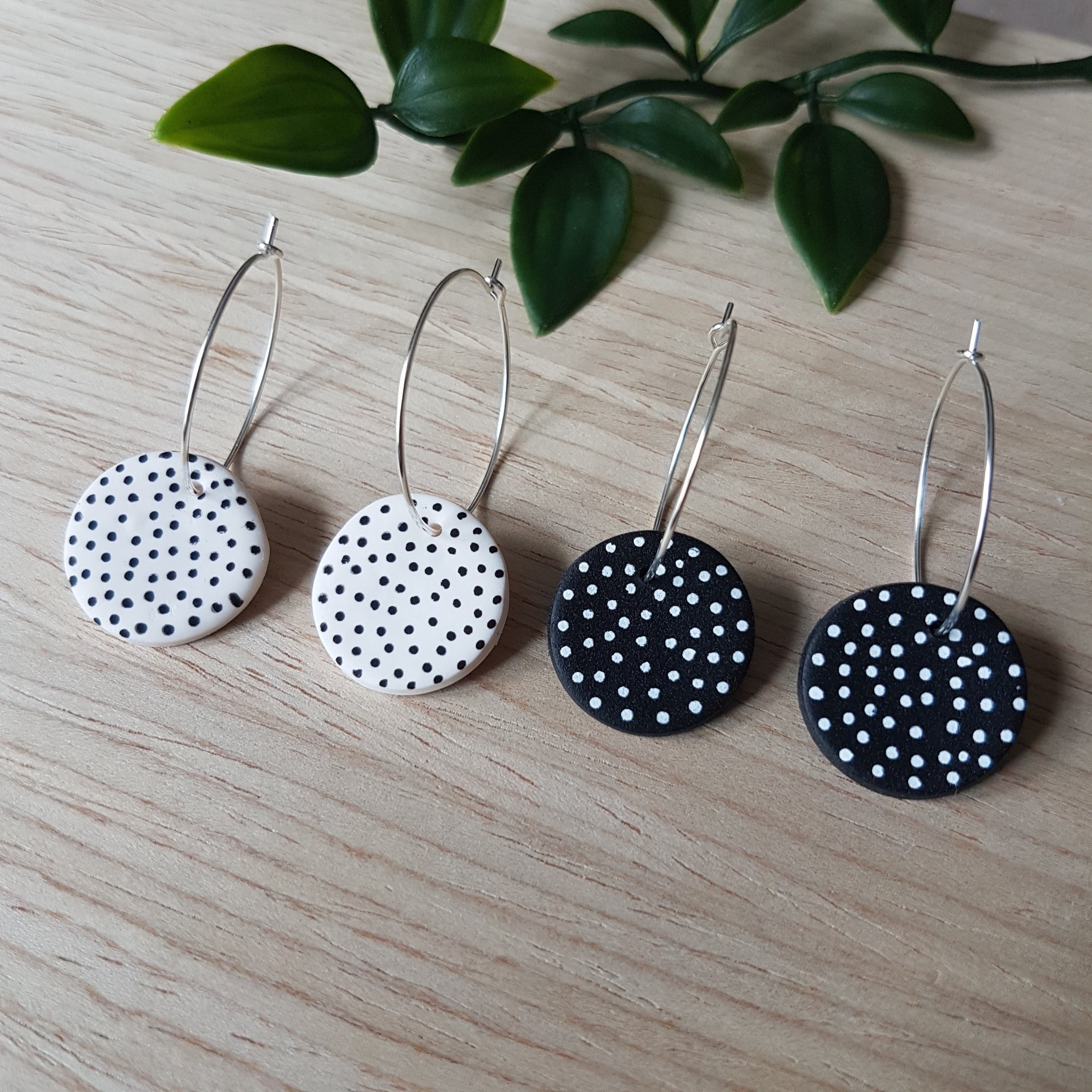 Forever Chic -