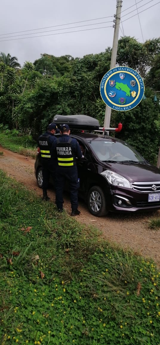 seguridadcrc's tweet photo. Estamos presentes en los territorios indígenas de #Salitre, #Terraba, #ChinaKicha.
Velamos por la seguridad de todos sus habitantes.
#SomosUnaSolaFuerza https://t.co/EM5aP7OqhU