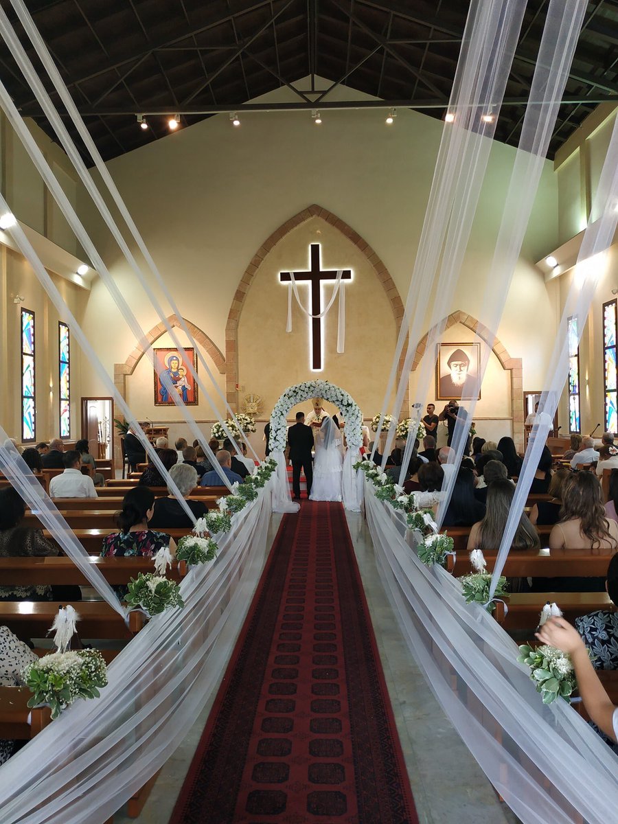 Isfiya, a town in mount Carmel has a Maronite population of 250 Maronites, the majority of them moved from Sarba, Lebanon in the 1800s.They have a Church named after Saint Charbelوفي ذخيرة منه.