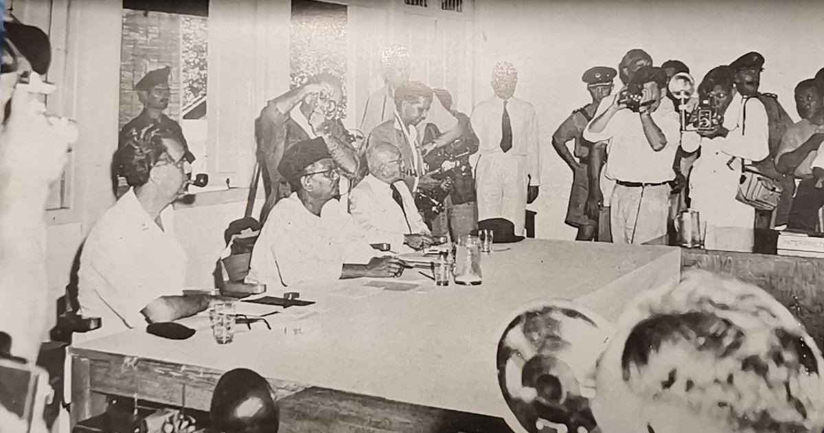 KESUMAT TAK TERPADAMDalam Rundingan Baling 1955, Tunku Abdul Rahman bertegas dan berjanji di hadapan Chin Peng bahawa komunis tak ada tempat di Tanah Melayu. Jadi lepas merdeka, operasi mengesan dan memusnahkan saki baki komunis dipertingkatkan di Tanah Melayu ketika itu. 1/8