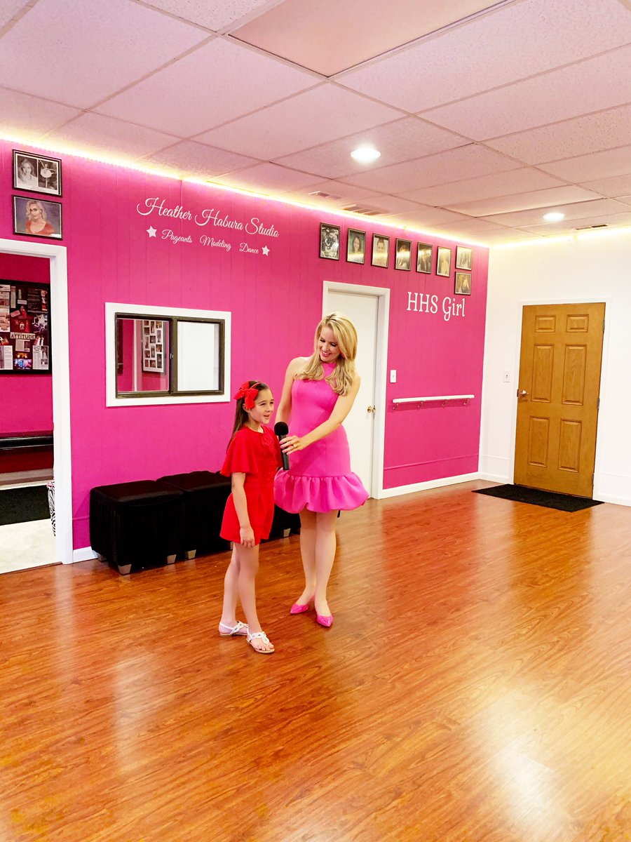 heatherhabura's tweet photo. Welcome back #HHSGirl Lynzee. You are a star girl. Great job during rehearsal. I’m so excited for you to go to Nationals this summer. #AmazingDancer #Model #BeautyQueen #Actress #SheDoesItAll https://t.co/vXjI4NZjAK