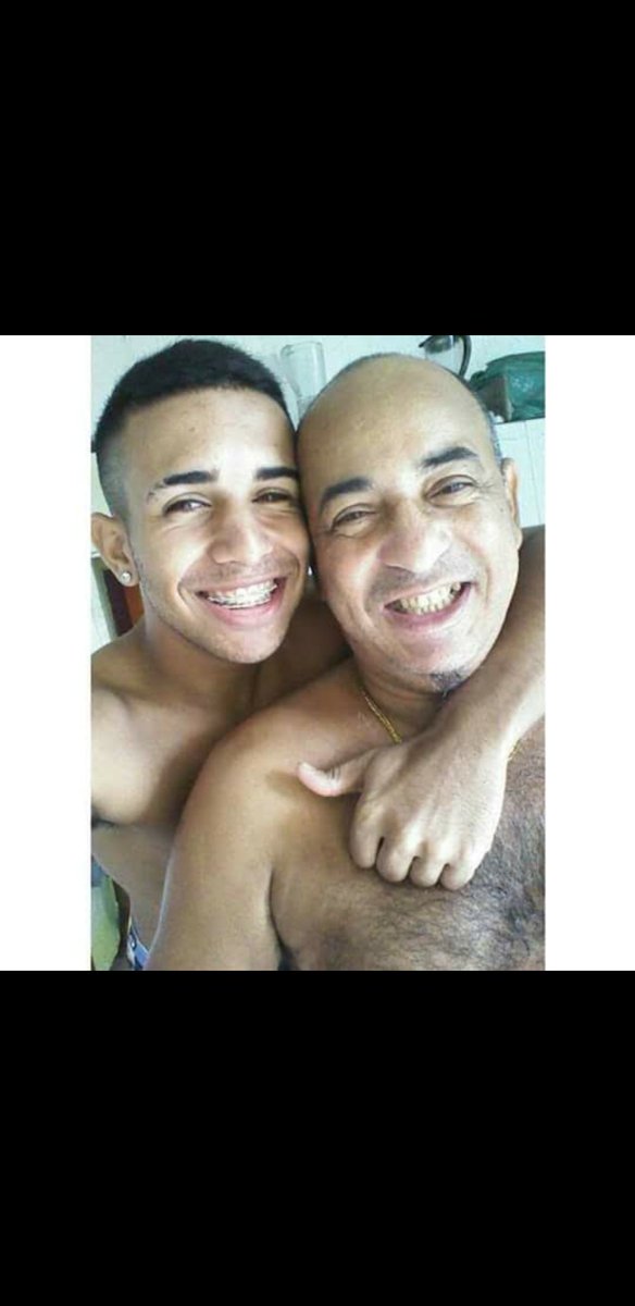 Trevisane7's tweet photo. É meu parceiro, sua hora infelizmente chegou sua hora, infelizmente papai do céu quis colocar você pra descansar, infelizmente ele te tirou de mim
Mas felizmente ele sabe de todas as coisas e ele é perfeito em tudo. Te amo muito meu menino, meu amigo, meu pai ❤😭 https://t.co/mn3zhBu6fb