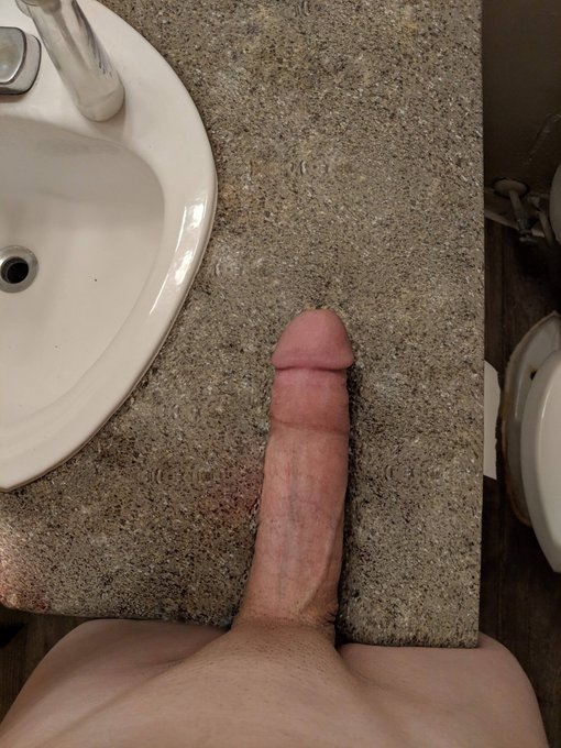 YourSoloDaddy’s pics and videos