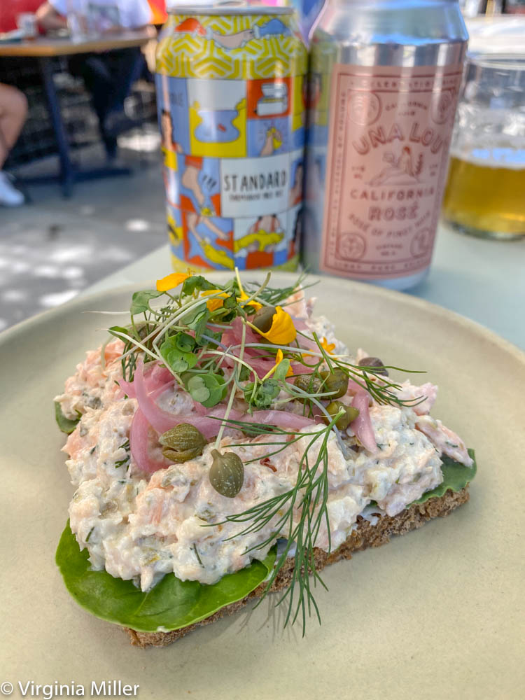 Virginia Miller (@theperfectspot) on Twitter photo "Real deal" #Scandinavian #pastries, #smorrebrod, #breads, #breakfast boards and meals at <a href="/KantineSF/">KantineSF</a> have made it a favorite newcomer since 2018 (theperfectspotsf.com/wp02/2018/09/1…)...
It's now open for sidewalk seating on Market St. & has been a #takeout/#delivery gem these 3 mos. (P/1) "Real deal" #Scandinavian #pastries, #smorrebrod, #breads, #breakfast boards and meals at <a href="/KantineSF/">KantineSF</a> have made it a favorite newcomer since 2018 (theperfectspotsf.com/wp02/2018/09/1…)...
It's now open for sidewalk seating on Market St. & has been a #takeout/#delivery gem these 3 mos. (P/1)