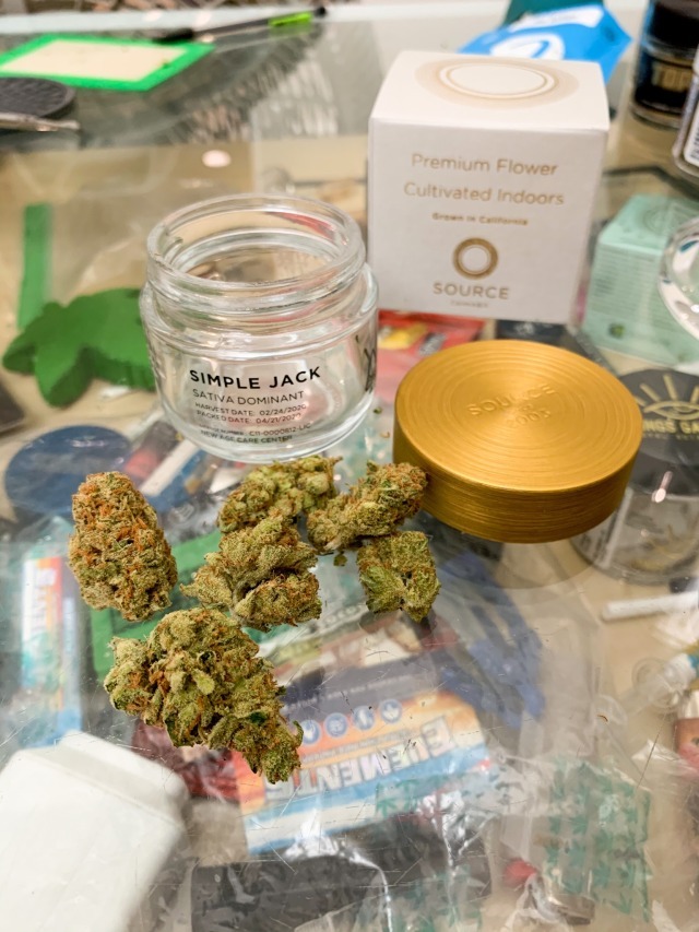 Keep it smoky, Twitter! #weed #hightimes #cannabis #legalize