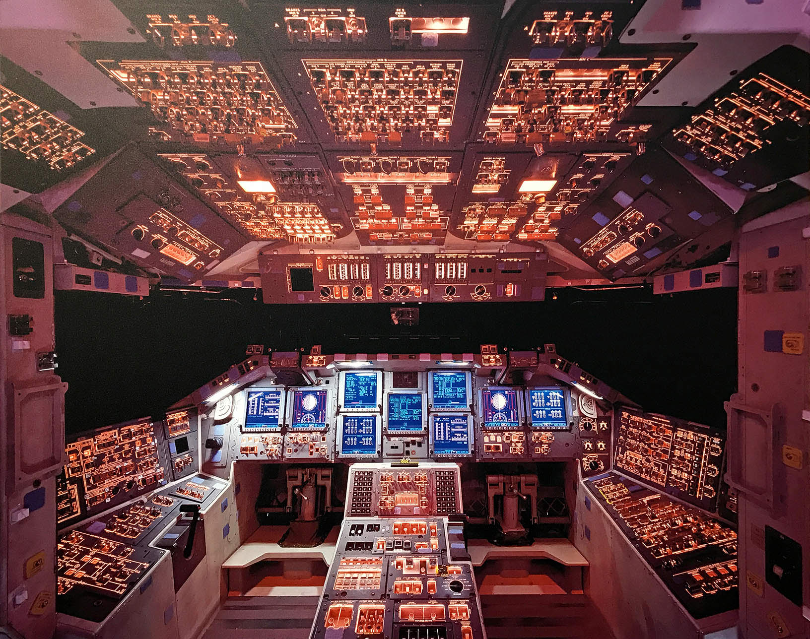 Chris Bergin - NSF on Twitter: "The Space Shuttle Orbiter Flight Deck (Glass  Cockpit). Also available with Dark Mode. https://t.co/mYg76mkhad" / X