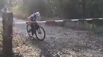 .
<a href="/PeterSchiff/">Peter Schiff</a>
 once again trying to understand #Bitcoin Thumbs upThumbs upThumbs up