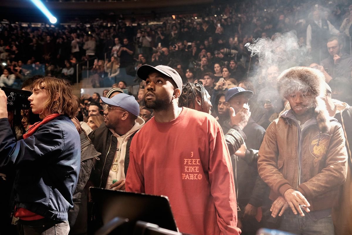 6. The Life of Pablo - 8.5/10Favorite Track - Ultralight BeamThis album is Kanye’s best solo work since MBDTF. This is one of those rare albums that feature a very long runtime, but doesn’t overstay its welcome. Something that isn’t pulled off much nowadays, but Kanye nails.