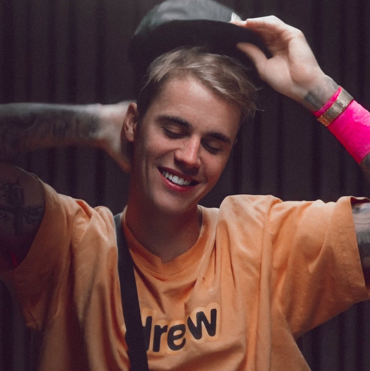 Justin Bieber is NOT the villain the everyone is trying to portray him as, a deserved thread: