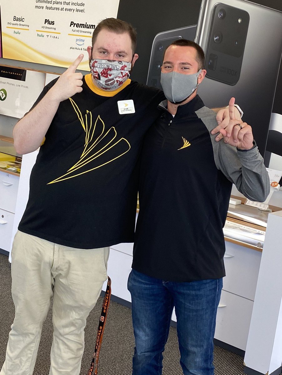 One of the best SM’s I have ever had the pleasure to work with! Ryan consistently gets his store to be a top contender in the country when it comes to performance in all aspects of the business. True rockstar! 💪#PNWTakeover @JamesLeeWC <a href="/Ricky_Magenta/">Ricky Ricardo</a>