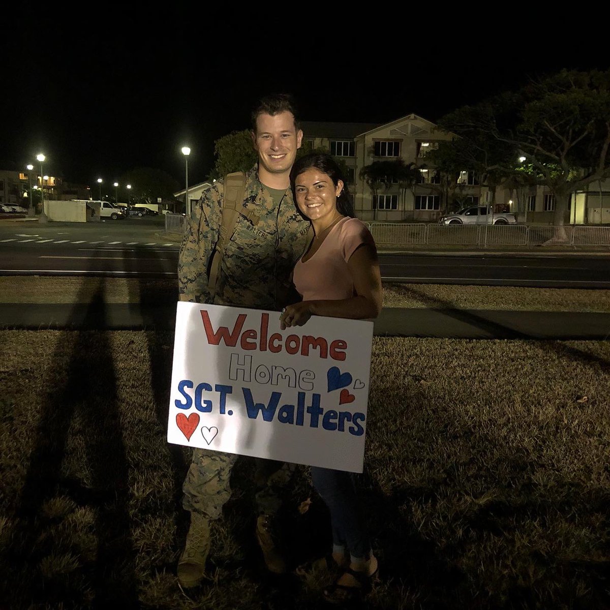 SerenaWalters_'s tweet photo. Welcome home Sgt. 193 days https://t.co/kJ5svwDjXv