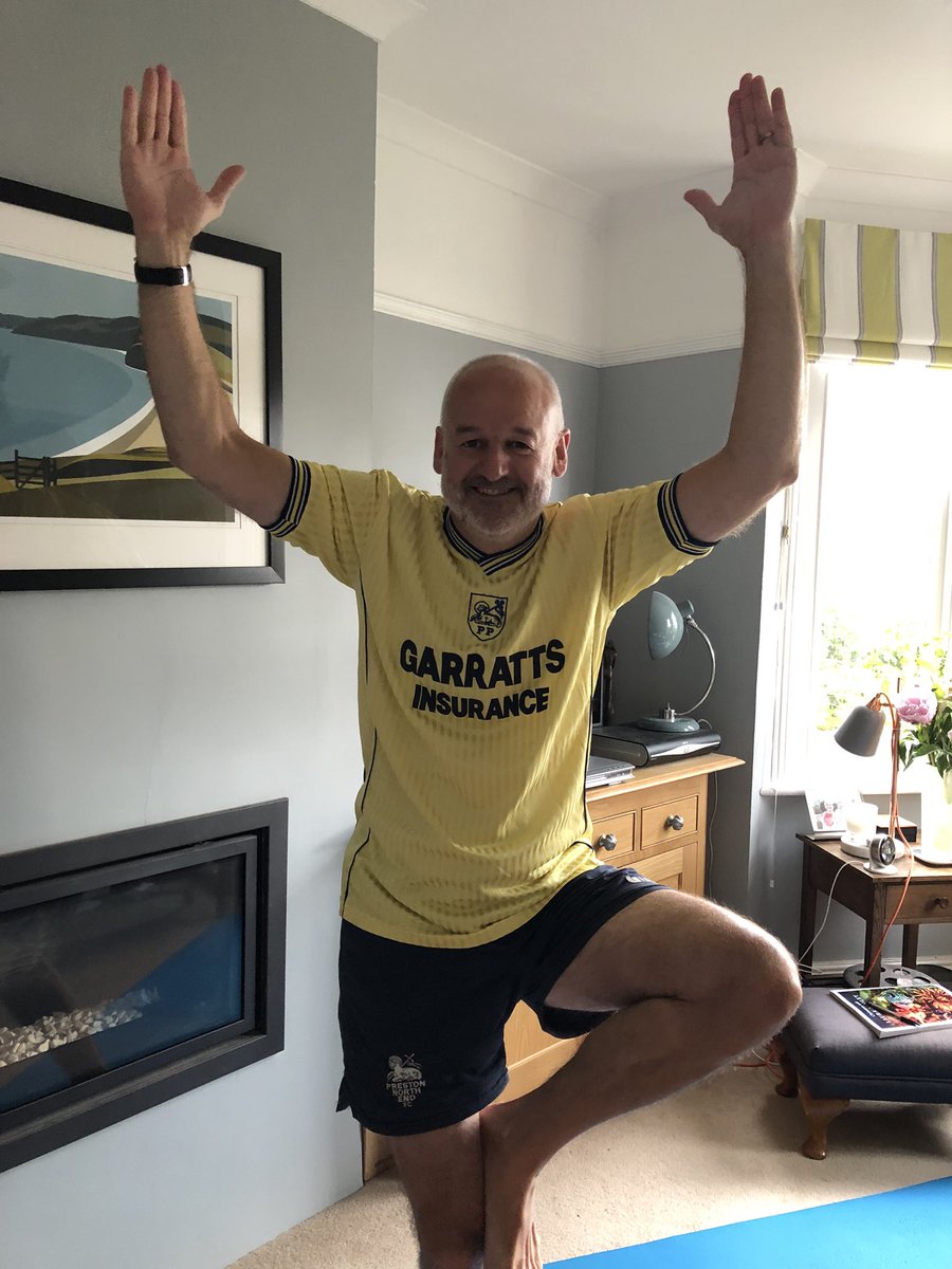 gavinwillacy's tweet photo. Itβs #CFWeek and Iβm wearing yellow for CF AWARENESS DAY (and to mark the return of @pnefc π). The theme is balance, hence the strange war dance! π#balancingCF https://t.co/KfNy8YWvAB