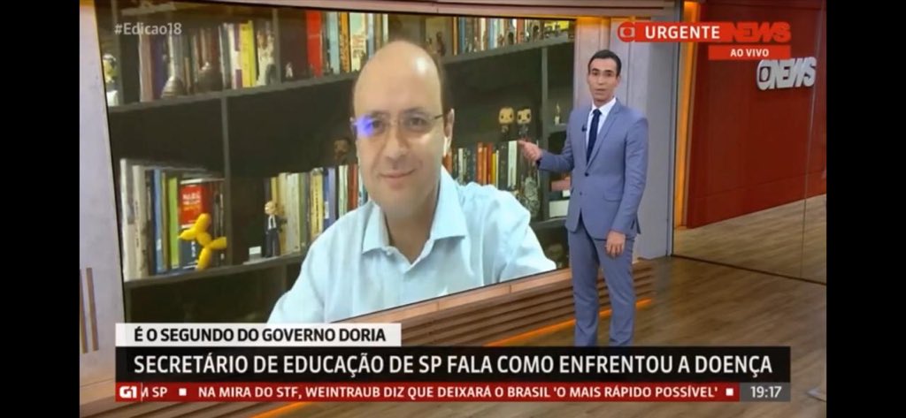 Retornando aos poucos para a rotina, Rossieli Soares deu, nesta sexta-feira (19), entrevista por videoconferência ao Jornal GloboNews. Entrou em pauta o diagnóstico de Covid-19 do secretário, a internação imediata e vivência de uma UTI. https://t.co/EYYMgUWSfX