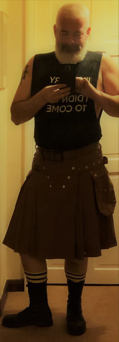 PearRaider's tweet photo. I've had a #NoUnderwearDay - it's great... #VeryLiberating https://t.co/RlNbNfMgEx