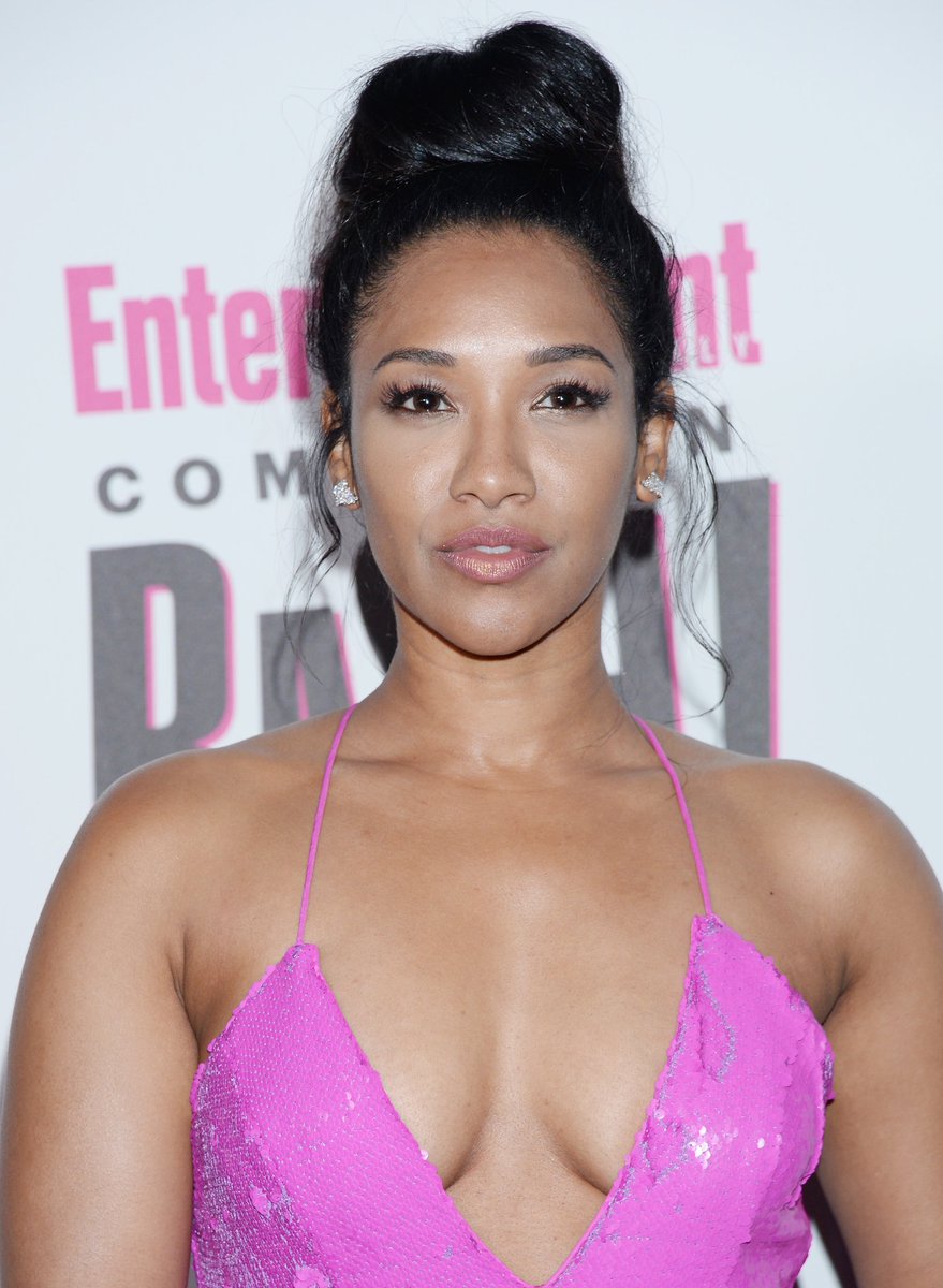  TOP 50 LOOKS CANDICE PATTON  #31 — Entertainment Weekly's Comic Con Bash Party - 2018 [10 votos - 1,6%]