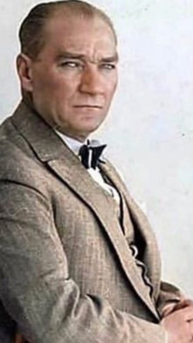 Övünmek gibi olsun ..                       Ben ATATÜRK çüyüm 🇹🇷🇹🇷             #BenKemalistim