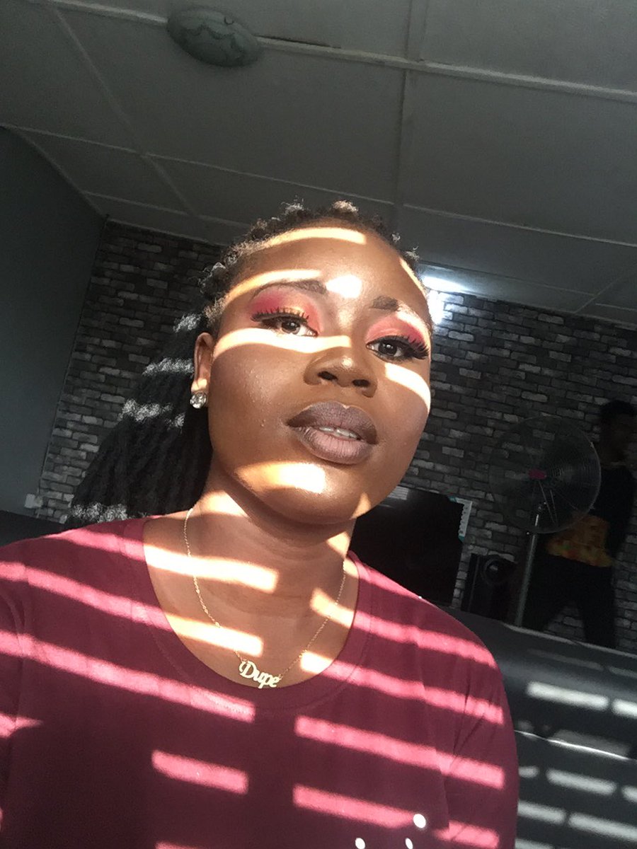 _dupe_ola's tweet photo. Hey guys 😂 so this is my first time posting a picture 🤧 please follow and RT if you se this 🙃💜 #AMturnUpFridayWithPepsi #DbanjSuspended #ExploreAnotherMe #GGMU https://t.co/4KzhcHsCqo