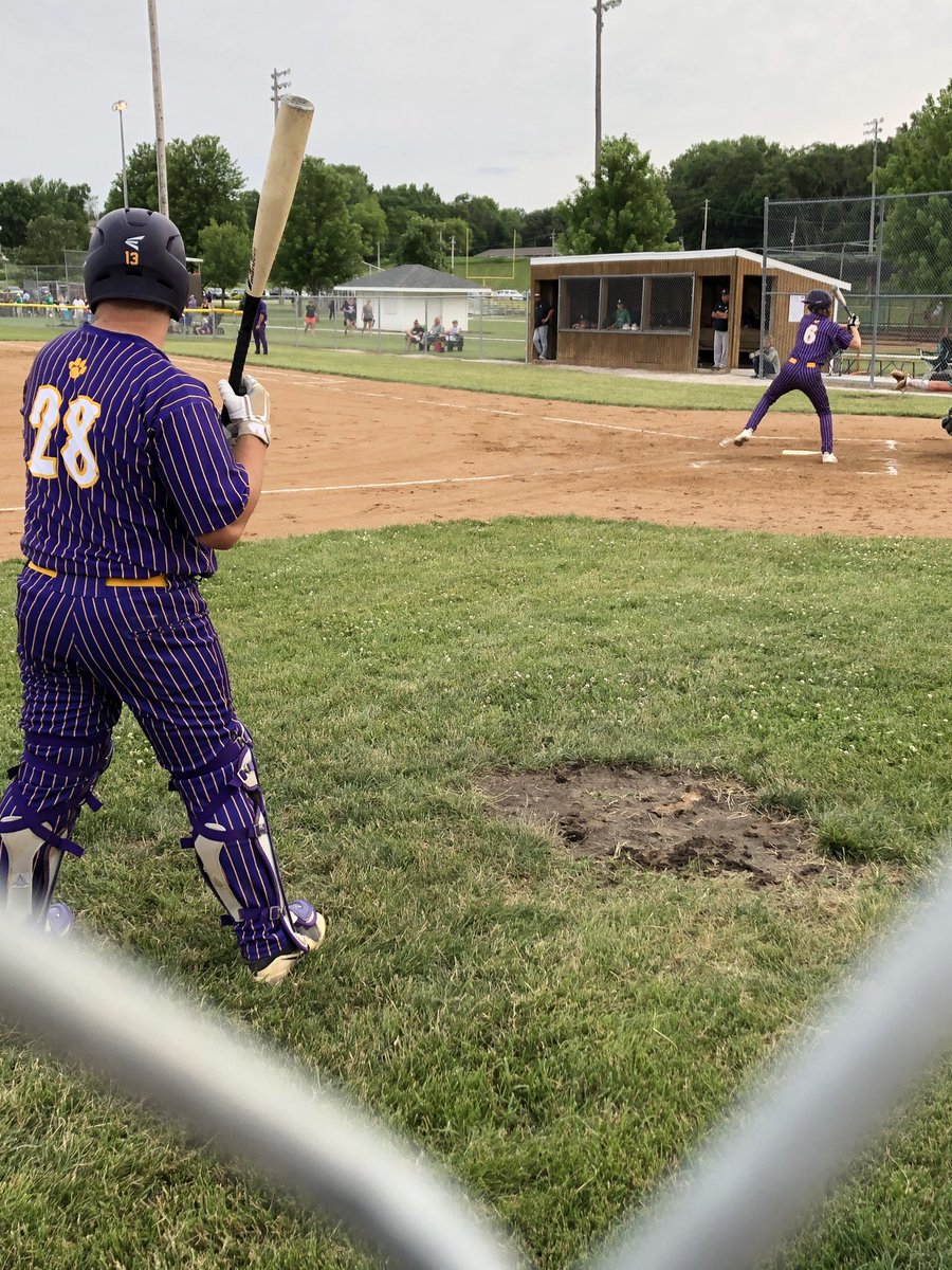 matt_straight's tweet photo. Panther baseball break out the stripes and put a 7 spot in the first. https://t.co/hOw6rJCFy4