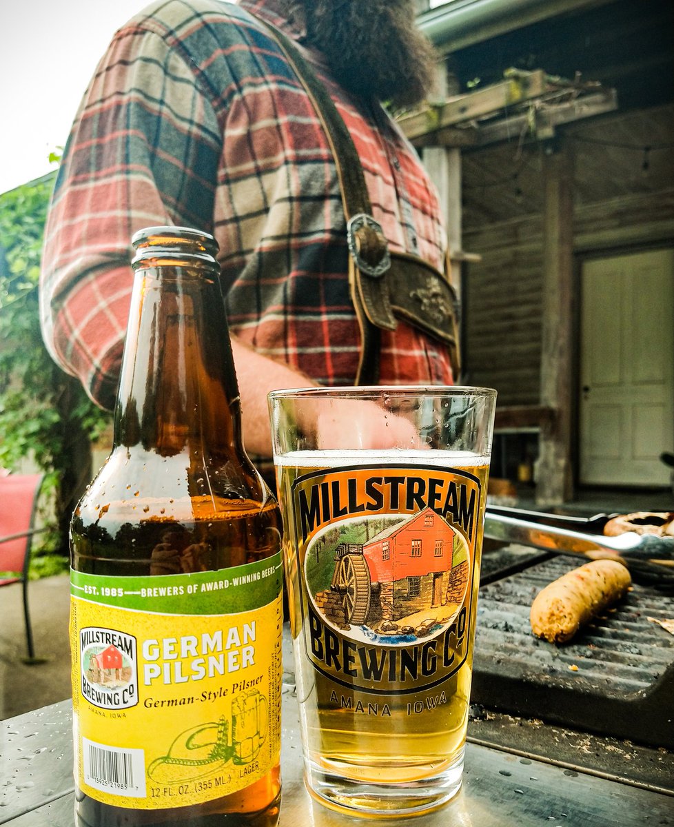 millstreambrew's tweet photo. Nothing pairs with grilling on Father's Day like our German Pilsner! A light, crisp, and smooth brew that everyone can enjoy.
#brewediniowa #iabeer #iowabeer #lederhosen #millstreambrewery https://t.co/NVwt0Nfgrr