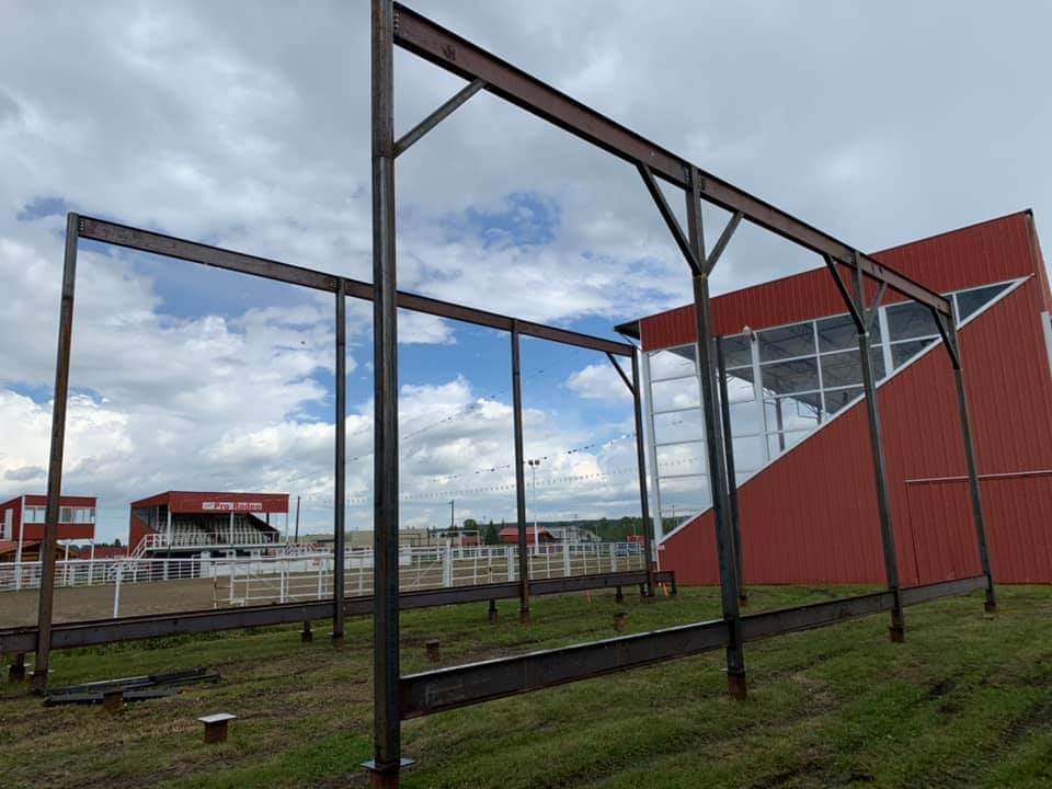 SundreProRodeo tweet media