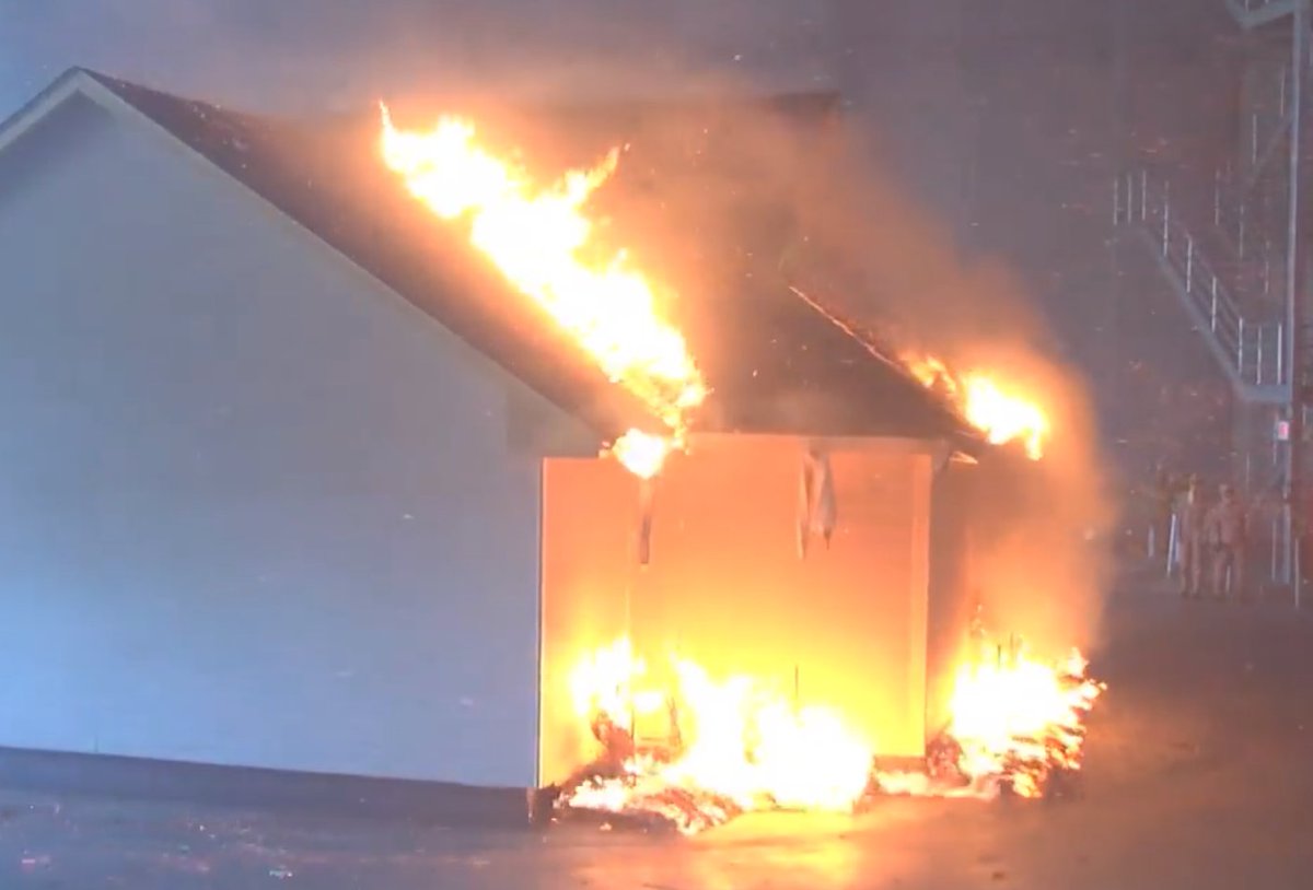 BNemergencyInfo's tweet photo. Still not convinced of the benefits of being #FireSmart? Check out this ember storm demo! Would you rather have the Class A rated asphalt roof or the untreated wood shake roof 🤔  
https://t.co/hWO1qrQNm7 https://t.co/Jwho0ZqC1l