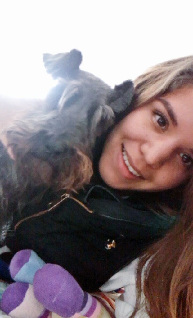 _SoloMari's tweet photo. El día que te fuiste fue el mas triste de mi vida.

Dios a ti te puso alas, pero a mi me arrancó el corazón🐾💔💫 https://t.co/vM5o7HD81H