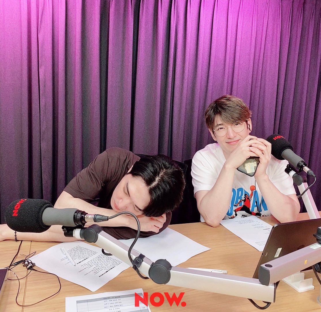 네이버 엔터 tweet media