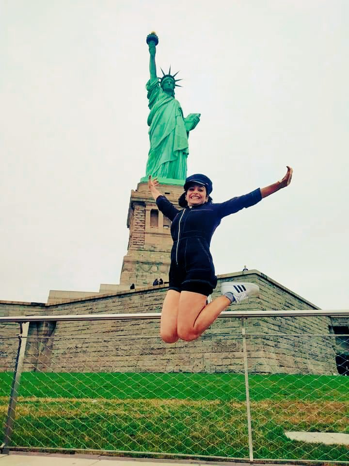 The Statue of Liberty Superimpose on a Contemporary Dance Pose in 3D on  White Background AI Generative Stock Image - Image of landscape, pose:  277077037