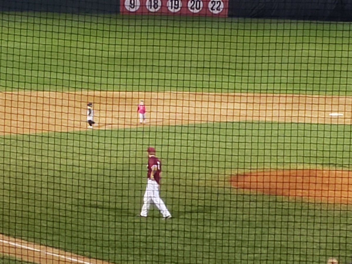 KMacSterling's tweet photo. Running the bases at Jack Williams Stadium tonight.  @moorheadbrewers defeat @BlueOxBaseball by a 4-1 score.  @MinnBaseball https://t.co/JkJANVwycN