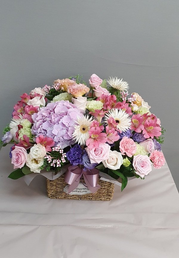 결혼기념일 꽃배달 꽃바구니 
생일꽃바구니 생신 꽃바구니