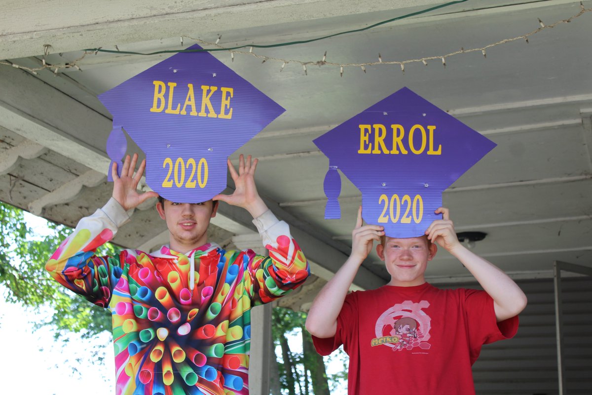 BUFFyearbook's tweet photo. Had a blast today delivering shirts and signs to our senior graduates! If you were not home, be sure to contact the school on Monday to get yours. It was great to be able to say hi from six feet away! Here are a few pictures from today. Will email the rest next week! https://t.co/p1lO1WCWSO