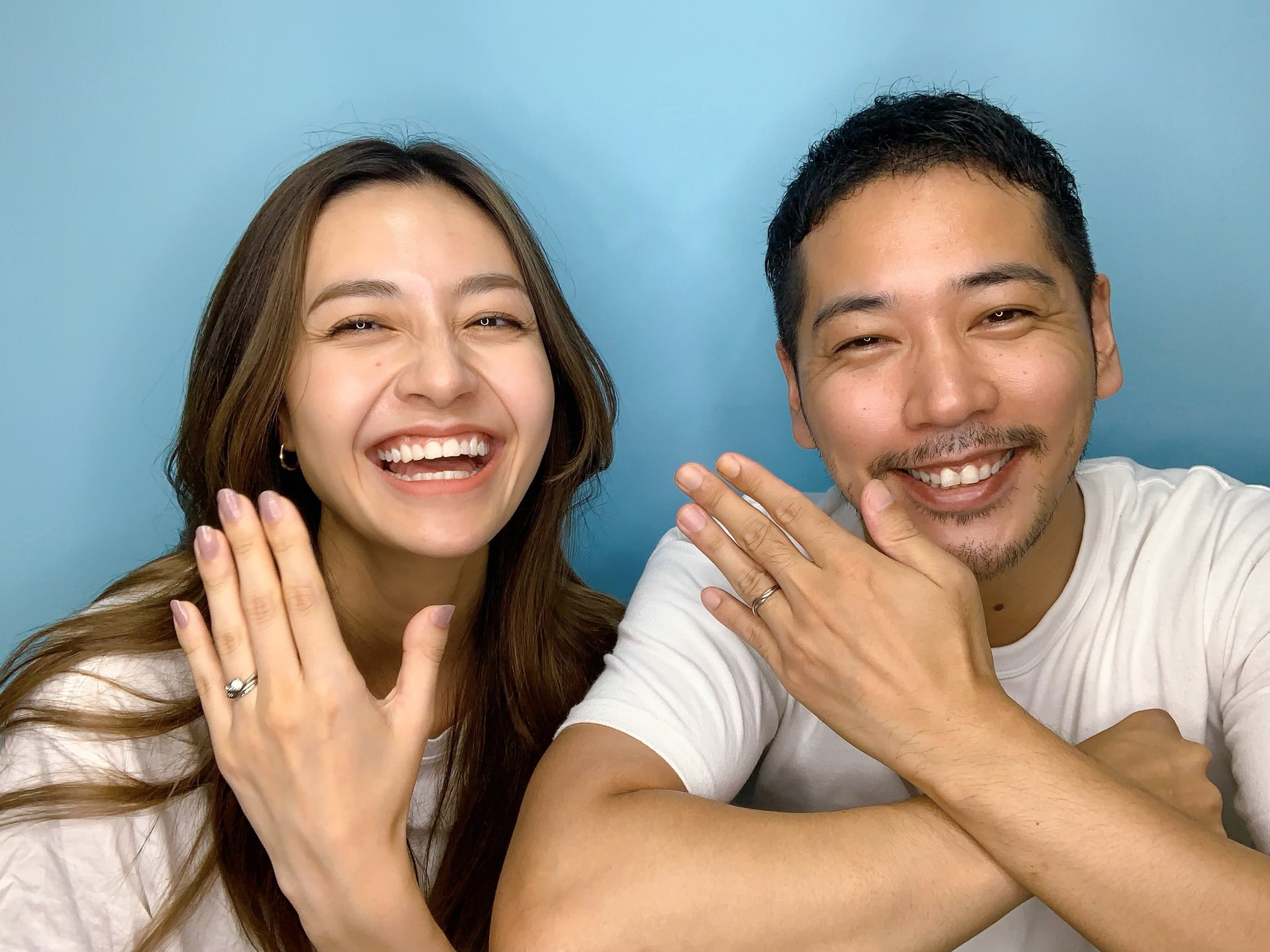デューリー想乃 Sono Duly ご報告があります この度 俳優の佐藤祐基さんと 結婚致しました 誠実で優しい心根の彼と 笑顔の絶えない家庭を 築いてゆきたいと思っております 今後ともどうぞよろしくお願い致します デューリー想乃 Sono Duly ご報告があります この度 俳優の佐藤祐基さんと 結婚致しました 誠実で優しい心根の彼と 笑顔の絶えない家庭を 築いてゆきたいと思っております 今後ともどうぞよろしくお願い致します