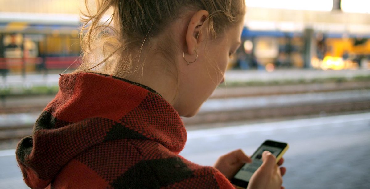 mobileboosteruk's tweet photo. Want to know the Pros and Cons of Using a Cell Phone Signal Booster? Read it here: https://t.co/cmiT0pK8W0
#cellphonesignalboosters #cellphonesignalrepeaters #cellphoneamplifiers #cellphonenetworkboosters #4Gsignalboosters #vodafonesignalboosters #eesignalboosters #3signalboost https://t.co/kg0YVYDq7W