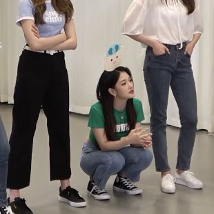 tiny_syeon tweet picture