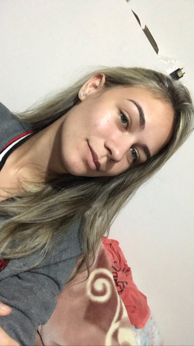 KamilaRepelevi1's tweet photo. Loirassaa agora https://t.co/PDAhRM0VCH