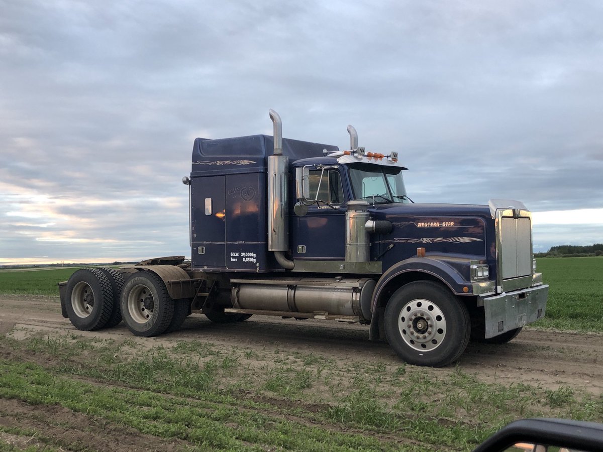 wadebleier's tweet photo. So this just happened the thieves dropped of this semi  and unhooked my semi off the full water trailer and out run the cops west of Macklin after they tried to pull him over for speeding  keep a look out for a 2001 western star Barney  purple in color lots of chrome . https://t.co/rDojeQqjlk