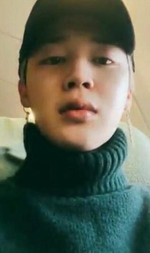 jimin: wE hAvE dIffErEnt cLotHes; a thread