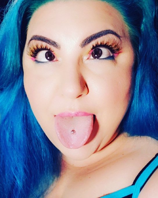 My birthday is on Wednesday! And the I'll be moving out of California on the 29th! Things are crazy!<a href="/tag/mvsales"class="tags"><span>#mvsales</span></a>