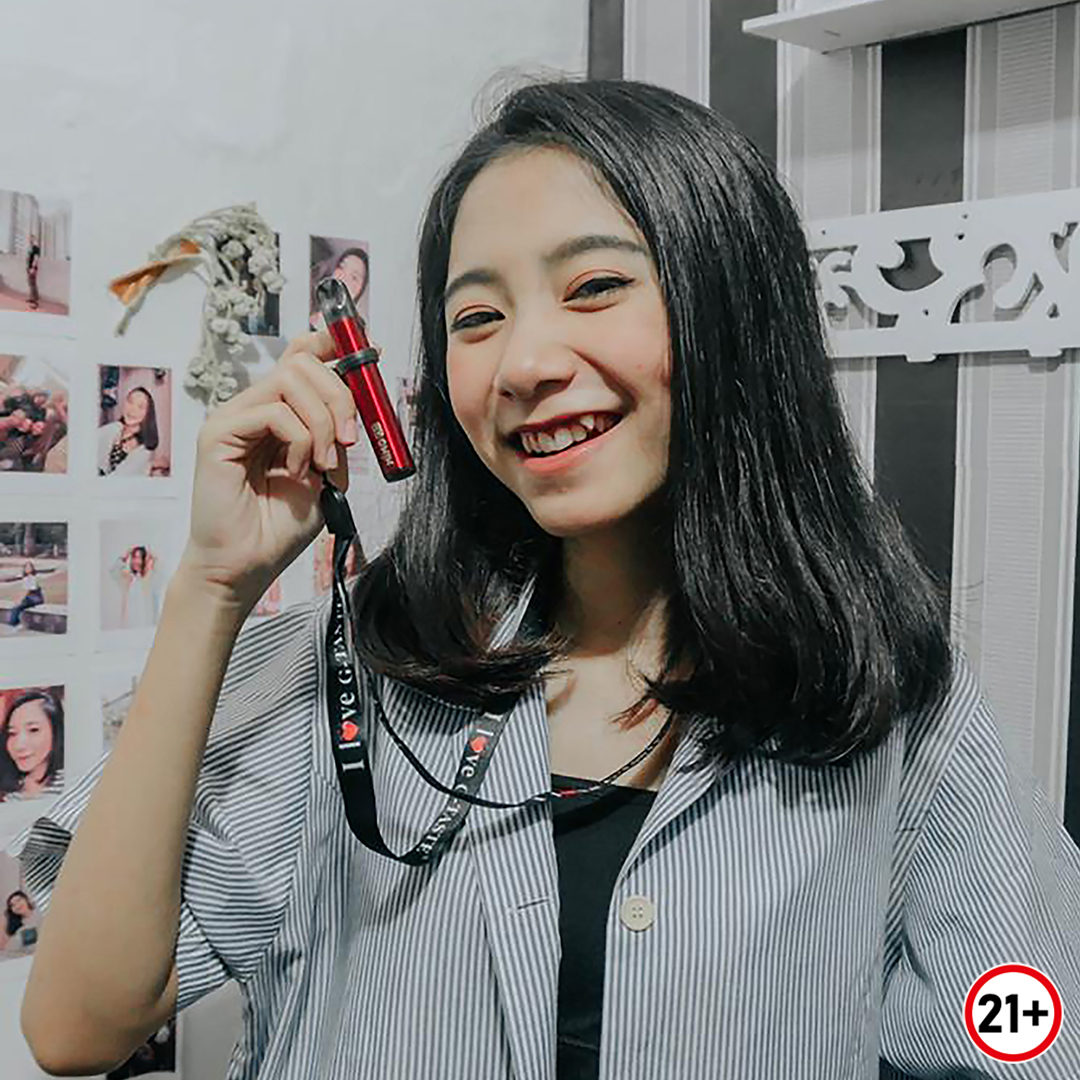 Gtaste5's tweet photo. @dheniaal loves her portable, yet powerful #MimoAir. And the lanyard makes it so convenient to carry for on the go.💯💯💯
.
🔞WARNING: This product is intended to be used with e-liquid products containing nicotine. Nicotine is an addictive chemical. For adult use only. https://t.co/NYKAkmjFuX