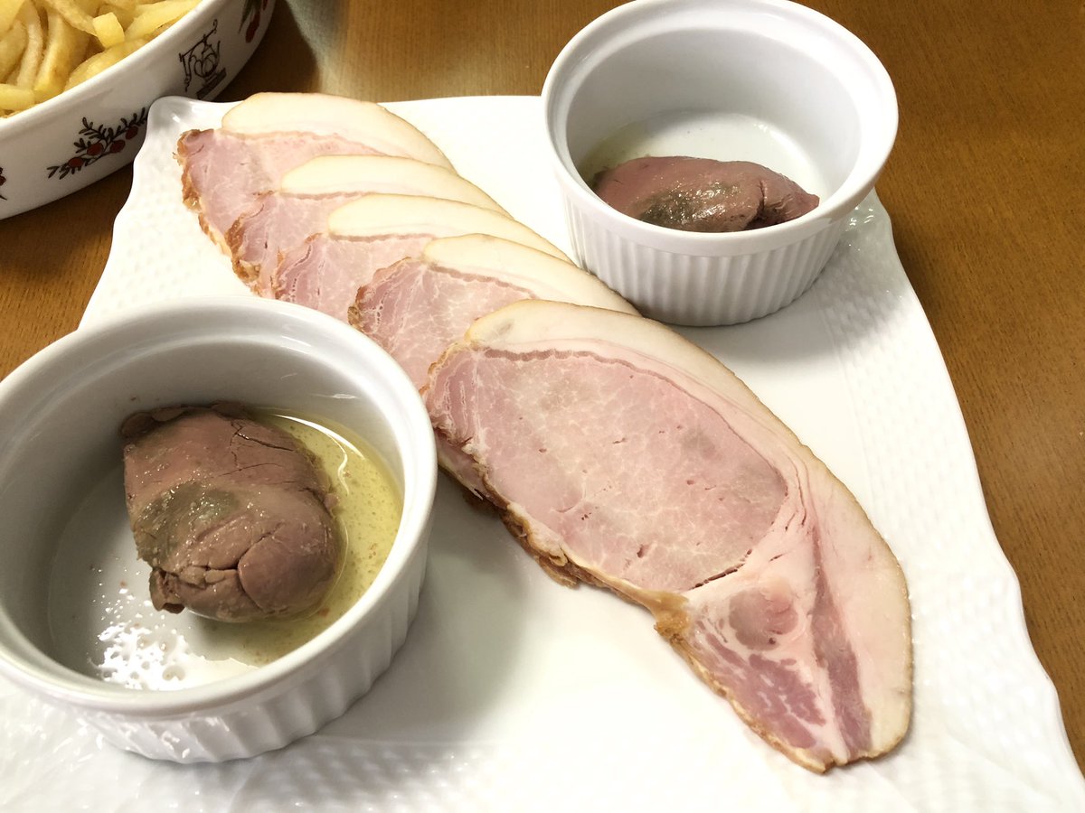 Ymiya 妻が代々木上原のゆうばーるで買ってきてくれたハムと白レバー 完全にお酒じゃないですか 午後ちょっと仕事しようと思ってたのだが Ymiya 妻が代々木上原のゆうばーるで買ってきてくれたハムと白レバー 完全にお酒じゃないですか 午後ちょっと仕事しようと思ってたのだが