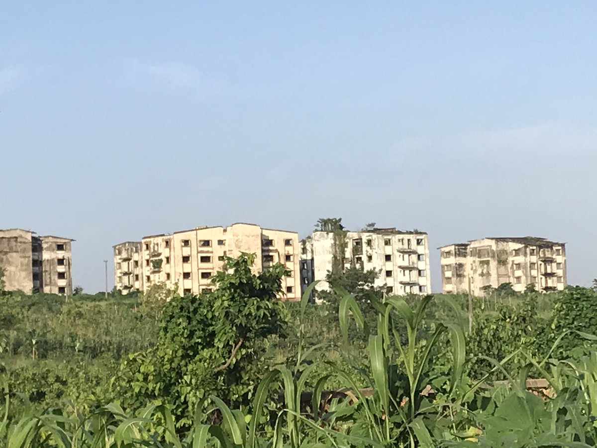 theautoistng's tweet photo. What is the backstory on these abandoned buildings in @IbadanCityNg  https://t.co/nsHvMhhDlZ https://t.co/rYmBMnKkdj