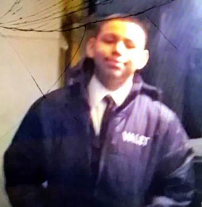 AttorneyCrump's tweet image. Andres Guardado stood guard, hired to protect his community. Then LA County sheriffs pulled guns on him! He ran scared. They chased Andres down — and SHOT and KILLED him!! Overzealous cops killed another bright, young man! Now his family deserves #JusticeforAndres!!