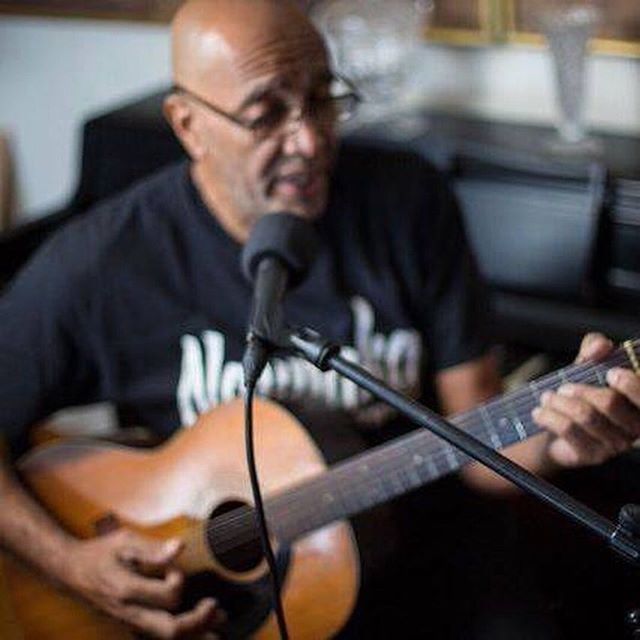 EquusHotelHi's tweet photo. Renowned blues musician, Carl Golden performing live right now at the paniolobar! Stop by from 6 to 8 pm if you’re in the area. Free parking at the Equus! 🎸
.
.
#paniolobar #equushotel #blues #guitar #ifyoulikepinacoladas #worldbestbars #islandreggae #happyhr #konabeer #hawaiisb https://t.co/M9Ue9emBJ9