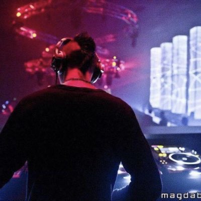 VIUDAXMUSIC's tweet photo. #NewProfilePic https://t.co/8K1CHWai93