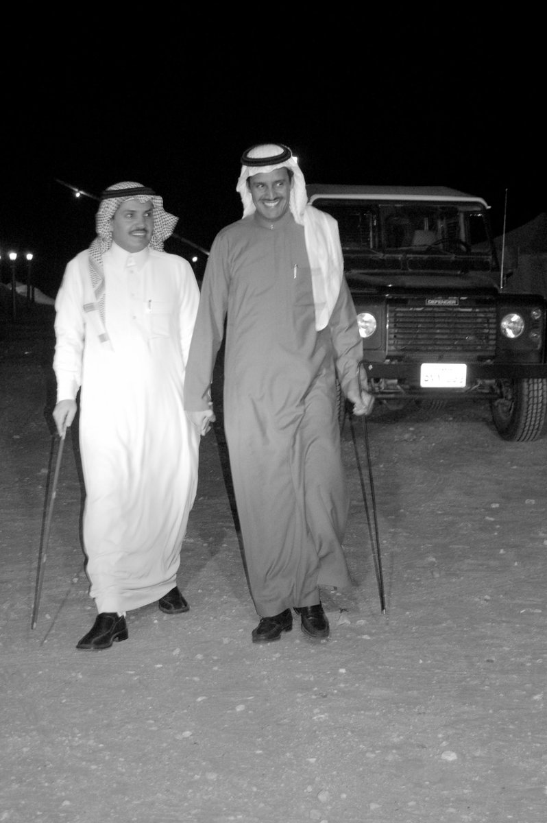 اللهم اشفِ أخي #خالد_عبدالرحمن واشف والدته وأنت الشافي، لا شفاء إلا شفاؤك شفاء لا يغادر سقما، والبسهما ثوب الصحة والعافية وجميع مرضى المسلمين.. إنك على كل شيء قدير

 #اللهم_اشفي_خالد_عبدالرحمن